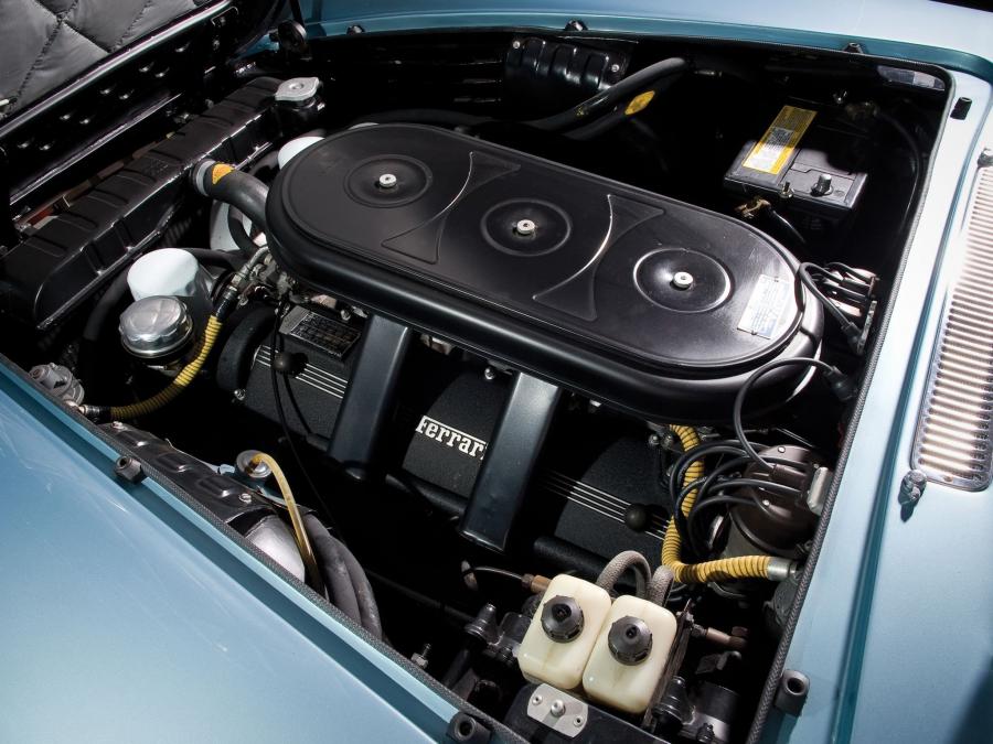  Ferrari 330 GT 2+2 (Series I) 1964 года  (фото 14 из 44)